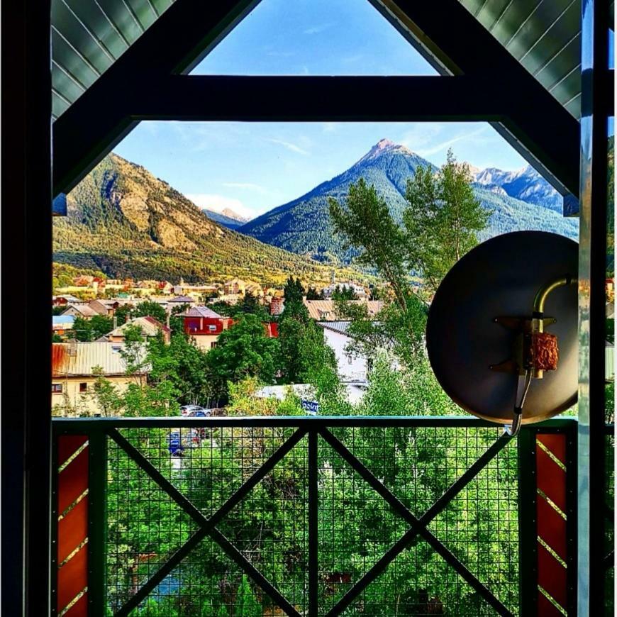 Au Pre Du Moulin - Centre Ville Briancon  Exterior photo